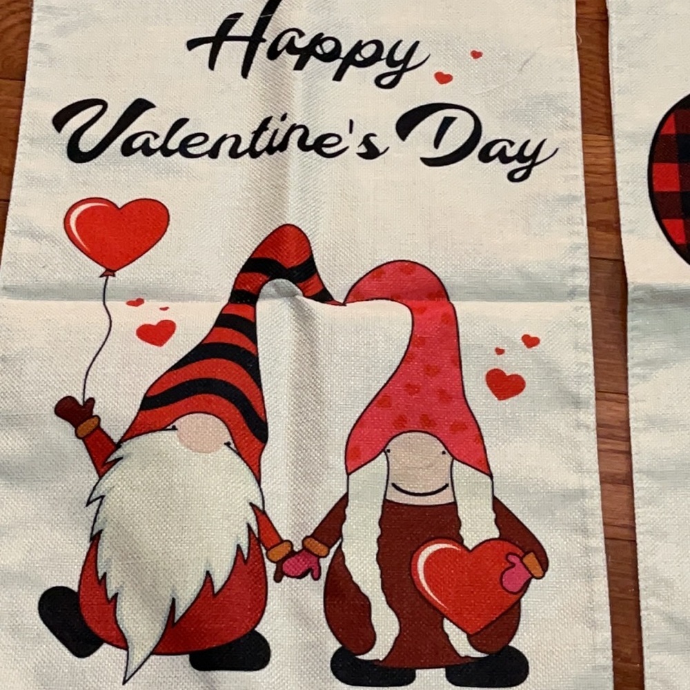 New Set/2 Valentine’s Day garden flags - Picture 2 of 3